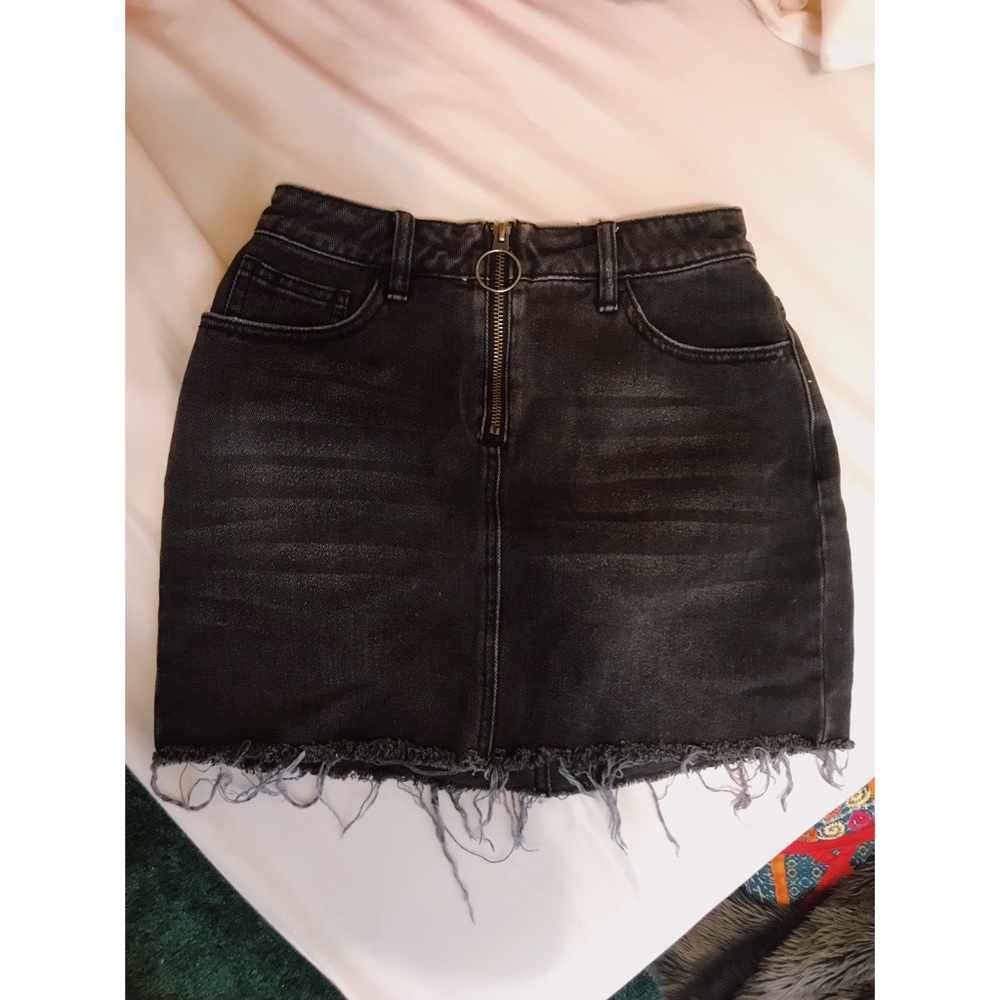 Never worn black mini skirt